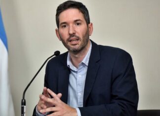 Analizan la suspensión de la presencialidad
