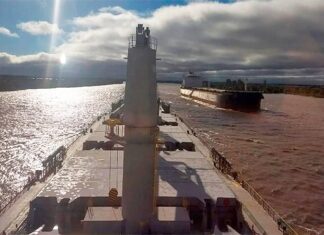 Realizan sobredragado en el río Paraná