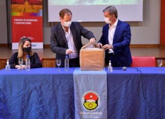 Se presentaron tres propuestas