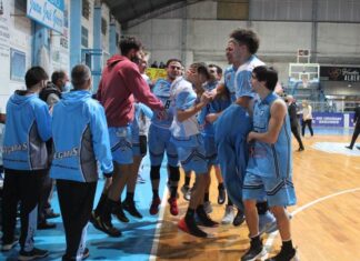 Regatas Uruguay ganó y se clasificó a octavos