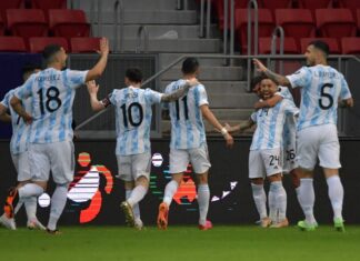 Argentina venció a Paraguay y se metió en los cuartos