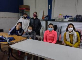 Prosiguen las charlas para niños y adolescentes