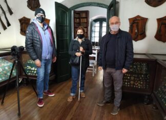 Historiadora local en los documentales sobre Ramírez