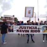 p7 – Se manifestaron por el caso de Kevín Ríos