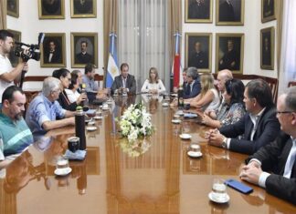 Legisladores oficialistas apoyan la medida