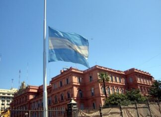 Decretan cinco días de Duelo Nacional en homenaje a los más de 100 mil muertos por coronavirus