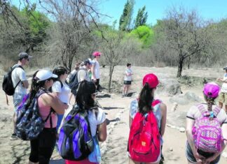 UADER preinscribe a la carrera Guía de Turismo