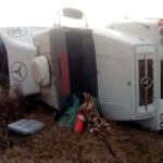 Pagina 6 17 de julio 2021 Camión despistó en ruta 20