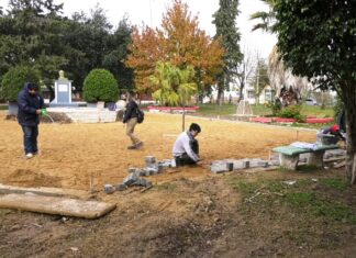 Licitan la compra de luminarias para la plaza Urquiza