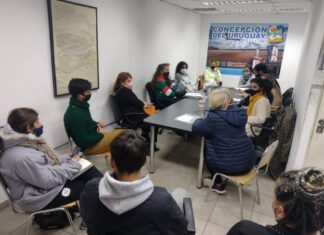 Se reunieron los clubes para organizar el reinicio de la liga local de hockey