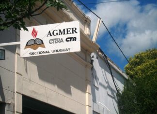 Señalan a médico auditor por frenar licencias docentes