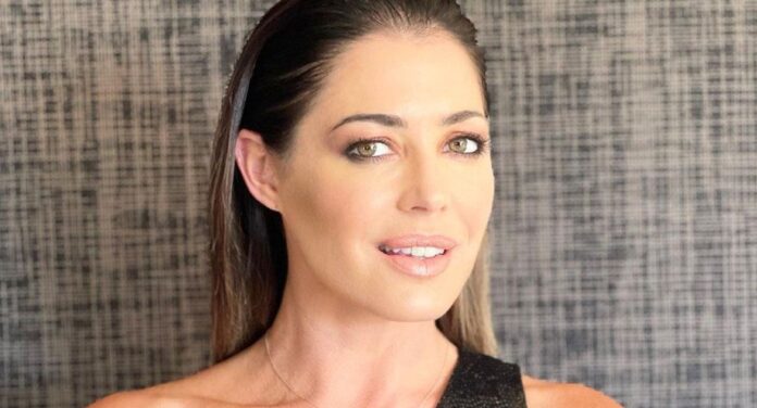 PÁGINA 16 MOVIMIENTOS EN LA GRILLA PAMELA DAVID AMÉRICA