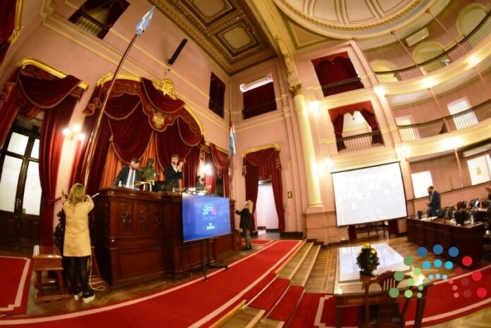 PÁGINA 2 TEATROS INDEPENDIENTES MEDIA SANCIÓN