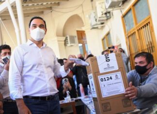 Valdés fue reelegido en Corrientes