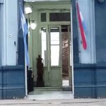 Pagina 17 1 de agosto 2021 Agredió a policía y junto a un grupo dañó un patrullero