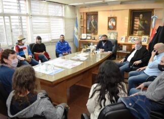 Entregaron aportes a 103 artistas y artesanos