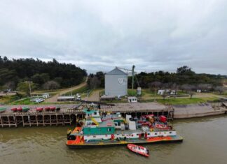El puerto de La Paz embarcó granos