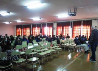 Continúa la campaña en escuelas y clubes