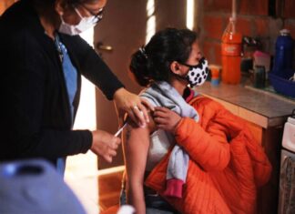 Sigue la inoculación en los barrios locales