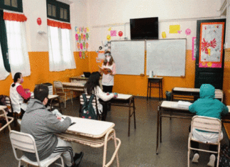 Plantearan condiciones para la presencialidad total