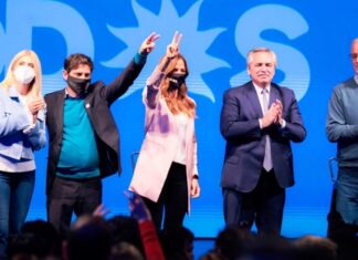 Fernández: »Voten por el pueblo»