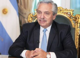 “Urge aplicar un gran pacto de solidaridad”