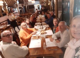Adultos mayores del hogar municipal disfrutaron de salidas gastronómicas