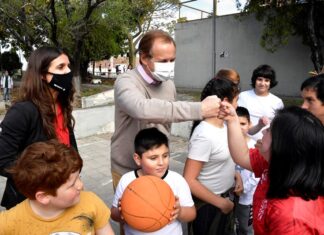Bordet y Arrondo visitaron las escuelas deportivas