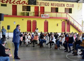 El Frente de Todos y Juntos en sus últimos días de campaña