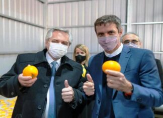 Cresto cierra su campaña junto a Alberto Fernández