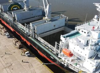 Los puertos entrerrianos trabajan en simultáneo
