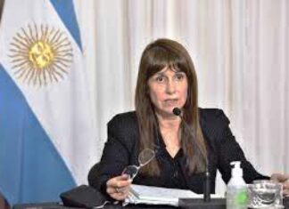 Sonia Velázquez presentó su renuncia al gobernador