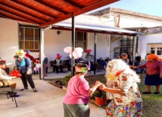 Los abuelos también recibieron a la primavera