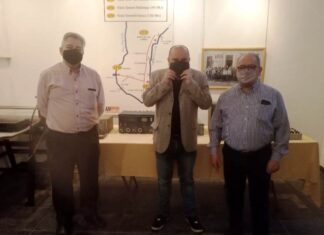 Inauguraron la muestra por los 70 años de LT11