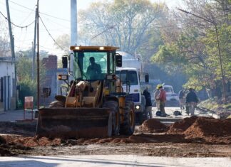 Proyectan pavimentar más cuadras en San Felipe