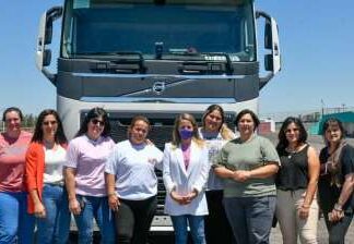 «Conductoras entrerrianas» obtuvieron su licencia para conducir transporte de cargas