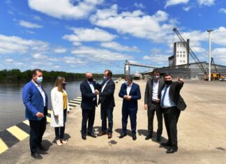 El Puerto contará con una grúa para contenedores