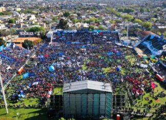 «Quiero cambiar planes por empleo»