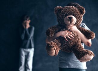 Cada mes hay 300 hechos salvajes contra niños