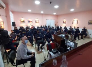 Capacitan a agentes de la Policía provincial en materia de salud mental