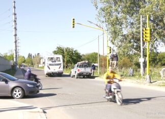 Funcionan los semáforos en calles Sarmiento y El Despertar del Obrero