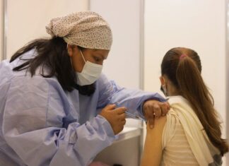 Llega hoy un nuevo cargamento de Sinopharm para vacunar a niños