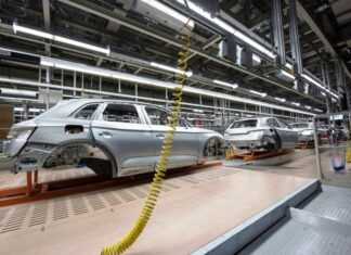 Sin retenciones a exportaciones de autos y autopartes