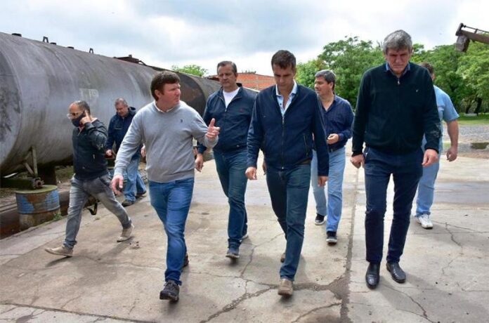 p2 - Cresto destacó que la producción y la industria consolidan el futuro