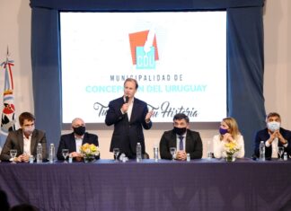 Instalarán fibra óptica en 21 barrios populares