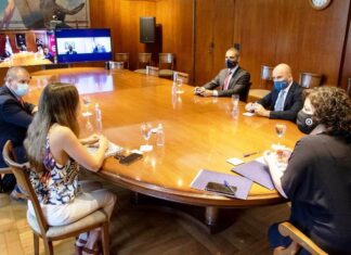 Embajadores celebraron la eliminación de restricciones