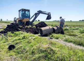 El gobierno realiza mejoras en la ruta provincial Nº 41 del departamento Colón
