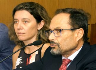 Apoyo de procuradores y fiscales a García y Goyeneche