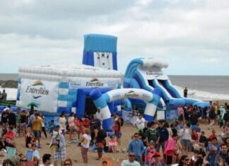 La gigantografía que no estuvo en el Parador de Mar del Plata