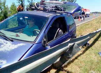 Asistieron a tres mujeres tras incidente vial en ruta 12